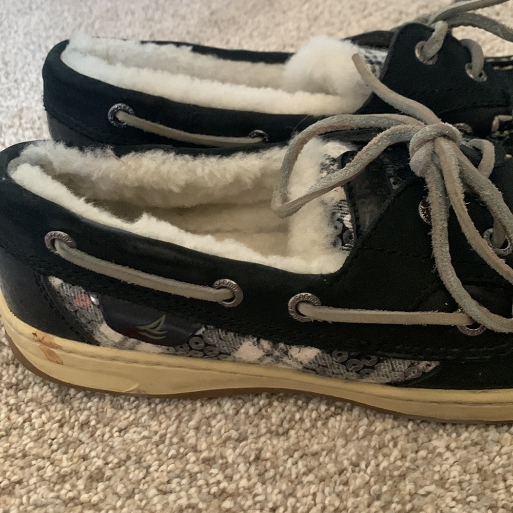 Fur lined Sperrys - Picture 4 of 7